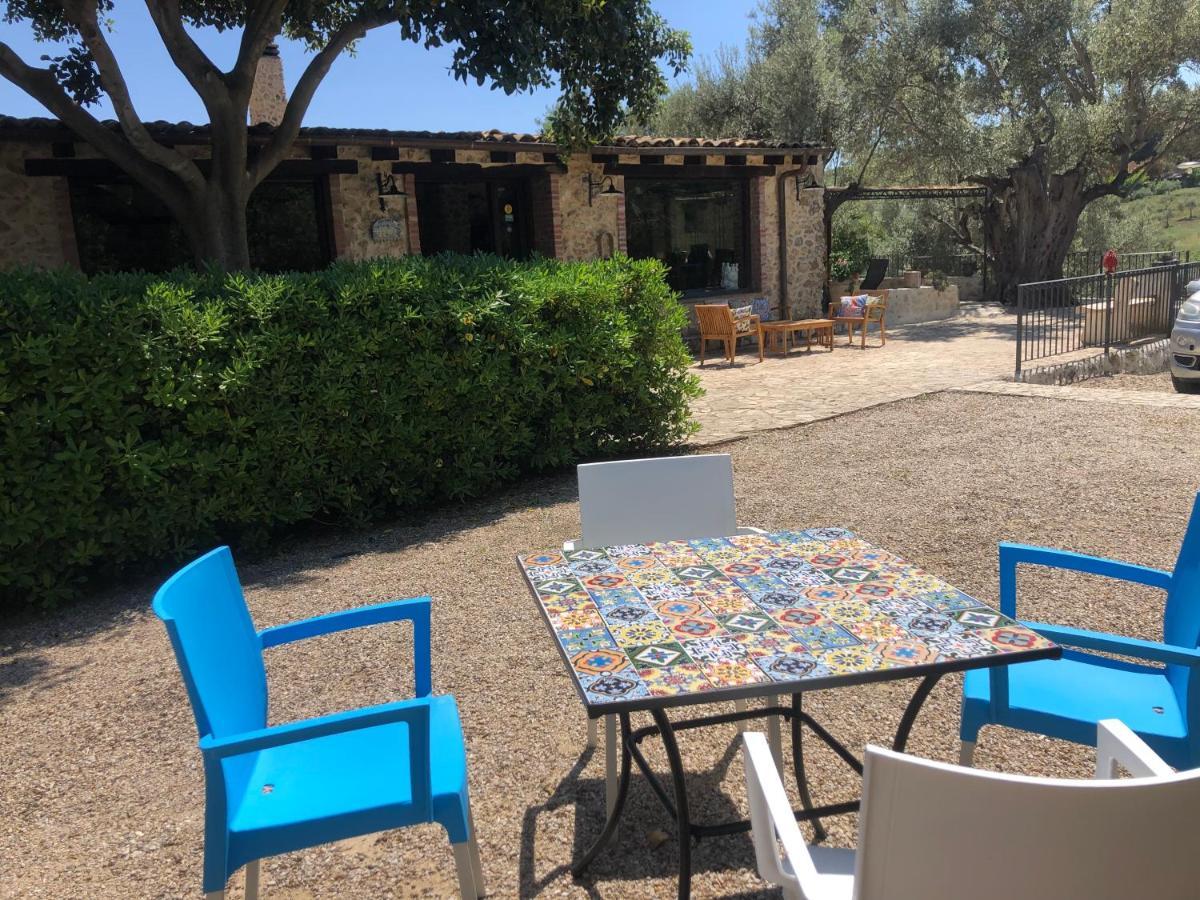 Agriturismo Roba Degli Ulivi Villa Agrigento Luaran gambar