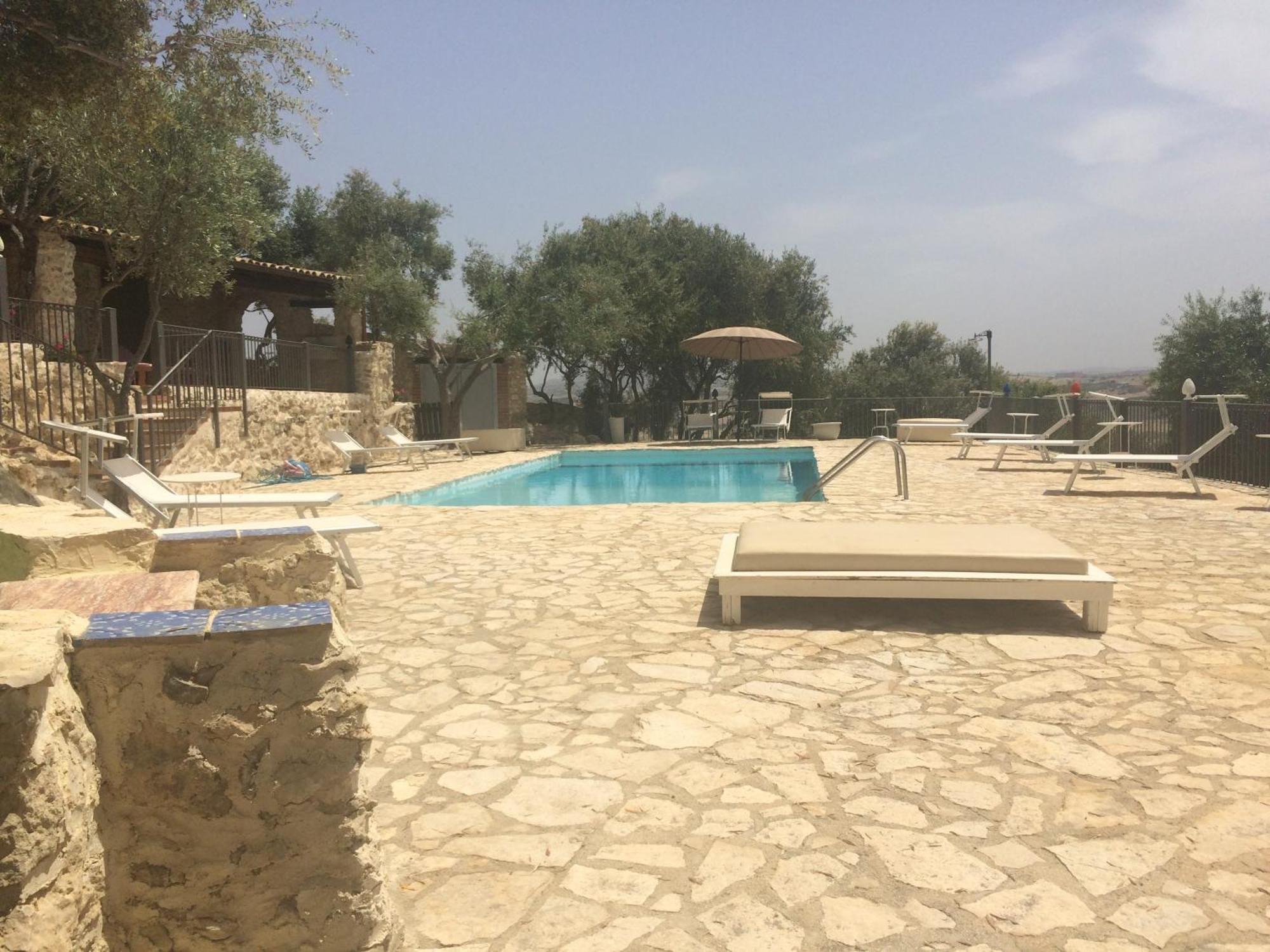 Agriturismo Roba Degli Ulivi Villa Agrigento Luaran gambar